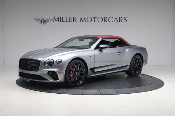 New 2023 Bentley Continental GTC S V8 for sale $347,515 at Alfa Romeo of Greenwich in Greenwich CT 06830 17