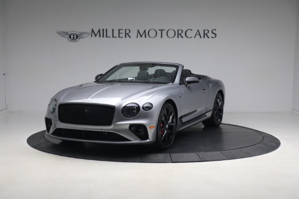 New 2023 Bentley Continental GTC S V8 for sale $347,515 at Alfa Romeo of Greenwich in Greenwich CT 06830 1