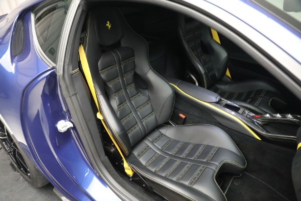 Used 2020 Ferrari 812 Superfast for sale $409,900 at Alfa Romeo of Greenwich in Greenwich CT 06830 18