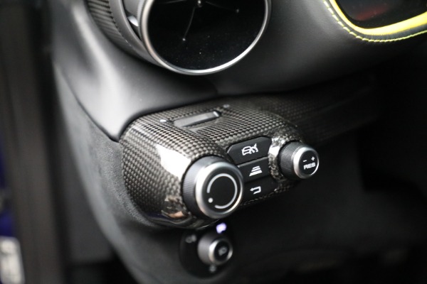Used 2020 Ferrari 812 Superfast for sale $409,900 at Alfa Romeo of Greenwich in Greenwich CT 06830 20