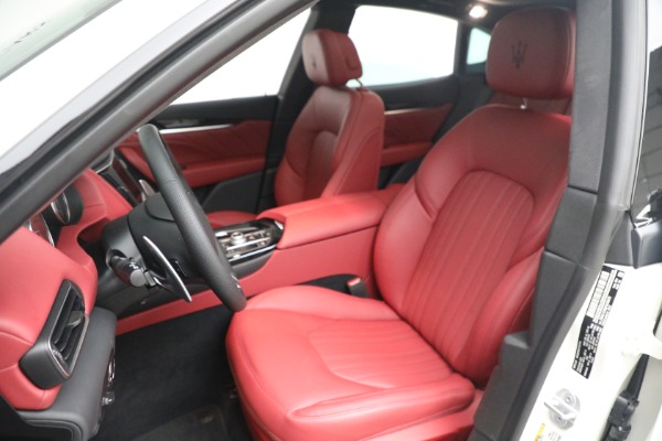 New 2023 Maserati Levante Modena for sale $110,716 at Alfa Romeo of Greenwich in Greenwich CT 06830 17
