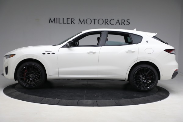 New 2023 Maserati Levante Modena for sale $110,716 at Alfa Romeo of Greenwich in Greenwich CT 06830 3