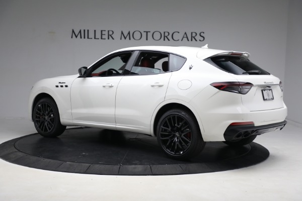 New 2023 Maserati Levante Modena for sale $110,716 at Alfa Romeo of Greenwich in Greenwich CT 06830 4