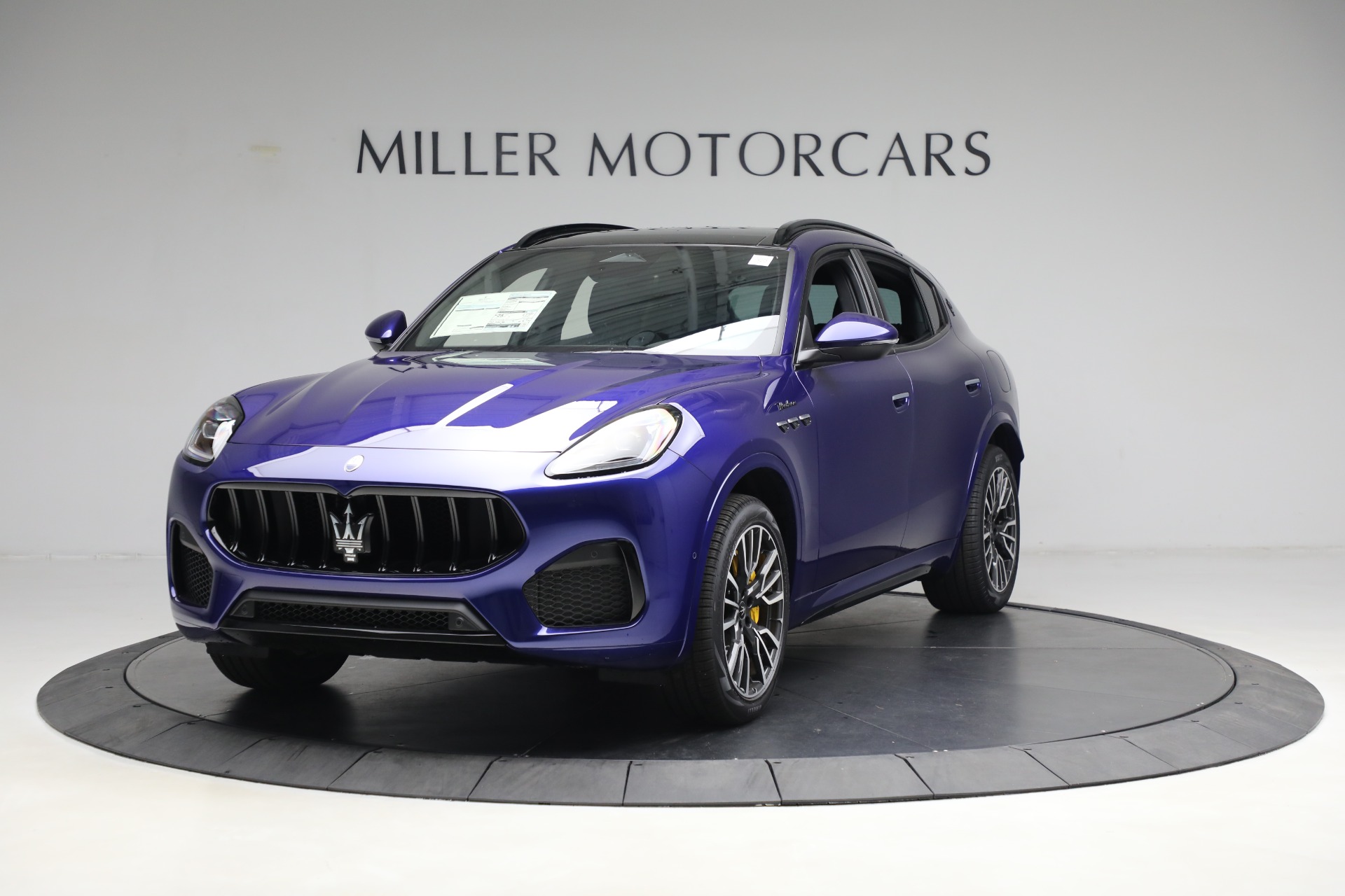 New 2023 Maserati Grecale Modena for sale $78,601 at Alfa Romeo of Greenwich in Greenwich CT 06830 1