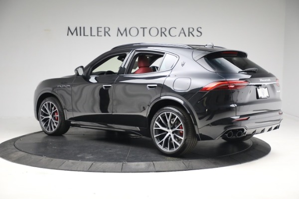 New 2023 Maserati Grecale Modena for sale $92,961 at Alfa Romeo of Greenwich in Greenwich CT 06830 4