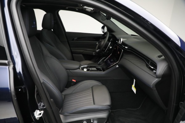 New 2023 Maserati Grecale PrimaSerie Modena for sale $94,101 at Alfa Romeo of Greenwich in Greenwich CT 06830 18