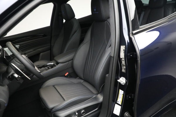 New 2023 Maserati Grecale PrimaSerie Modena for sale $94,101 at Alfa Romeo of Greenwich in Greenwich CT 06830 19