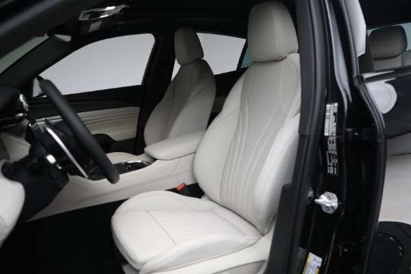 New 2023 Maserati Grecale Modena for sale $85,101 at Alfa Romeo of Greenwich in Greenwich CT 06830 15