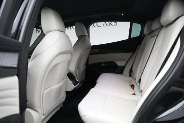 New 2023 Maserati Grecale Modena for sale $85,101 at Alfa Romeo of Greenwich in Greenwich CT 06830 18