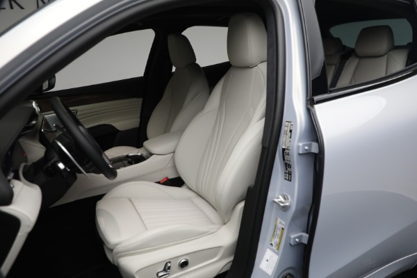 New 2023 Maserati Grecale Modena for sale $88,701 at Alfa Romeo of Greenwich in Greenwich CT 06830 17