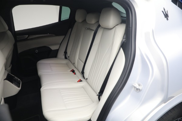 Used 2023 Maserati Grecale Modena for sale $44,900 at Alfa Romeo of Greenwich in Greenwich CT 06830 19