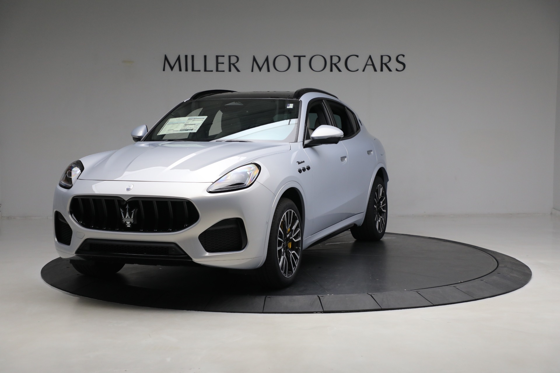 New 2023 Maserati Grecale Modena for sale $88,701 at Alfa Romeo of Greenwich in Greenwich CT 06830 1