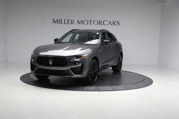 New 2023 Maserati Levante Modena for sale $117,285 at Alfa Romeo of Greenwich in Greenwich CT 06830 14
