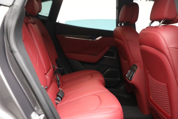 New 2023 Maserati Levante Modena for sale $117,285 at Alfa Romeo of Greenwich in Greenwich CT 06830 20