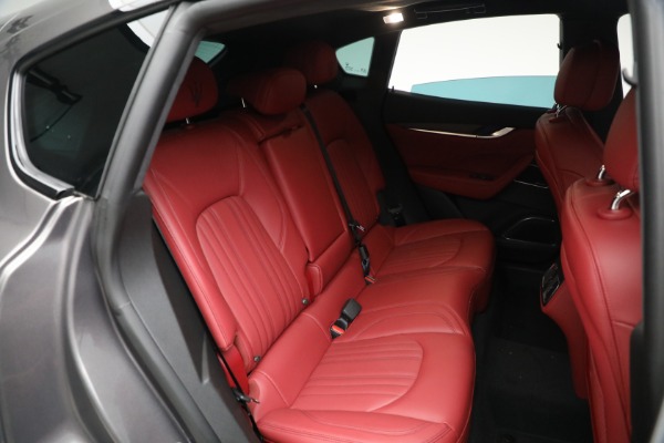 New 2023 Maserati Levante Modena for sale $117,285 at Alfa Romeo of Greenwich in Greenwich CT 06830 21