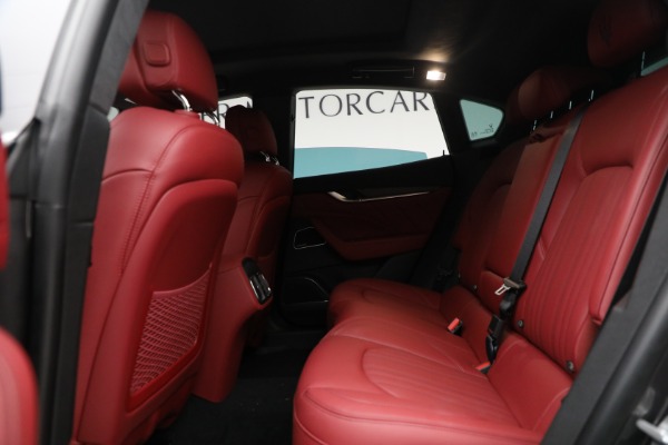 New 2023 Maserati Levante Modena for sale $117,285 at Alfa Romeo of Greenwich in Greenwich CT 06830 25