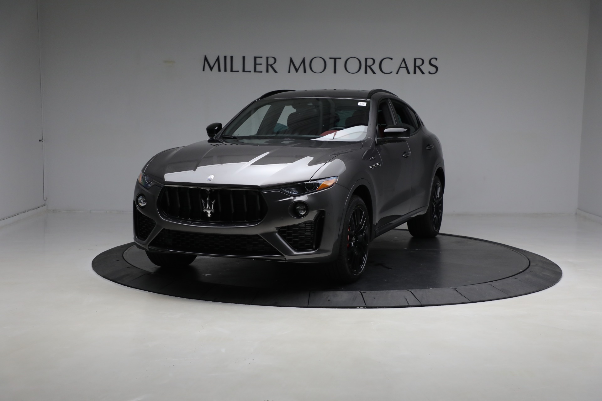 New 2023 Maserati Levante Modena for sale $117,285 at Alfa Romeo of Greenwich in Greenwich CT 06830 1