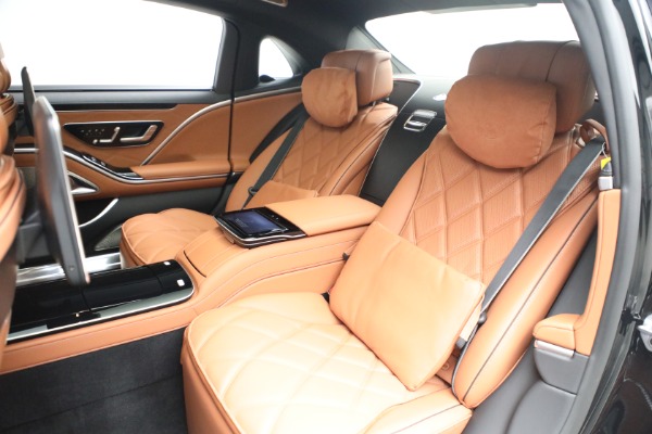 Used 2023 Mercedes-Benz S-Class Mercedes-Maybach S 580 4MATIC for sale Sold at Alfa Romeo of Greenwich in Greenwich CT 06830 28