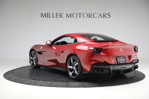 Used 2022 Ferrari Portofino M for sale $301,900 at Alfa Romeo of Greenwich in Greenwich CT 06830 17