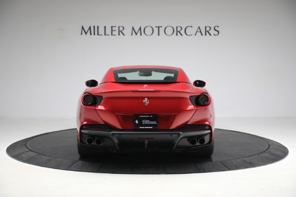Used 2022 Ferrari Portofino M for sale $301,900 at Alfa Romeo of Greenwich in Greenwich CT 06830 18