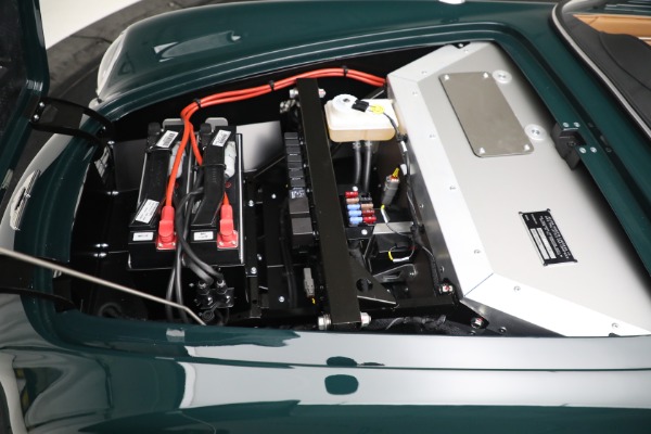 New 2023 Aston Martin DB5 for sale $78,000 at Alfa Romeo of Greenwich in Greenwich CT 06830 26