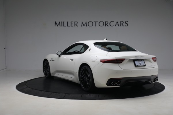 New 2024 Maserati GranTurismo Modena for sale $198,920 at Alfa Romeo of Greenwich in Greenwich CT 06830 3