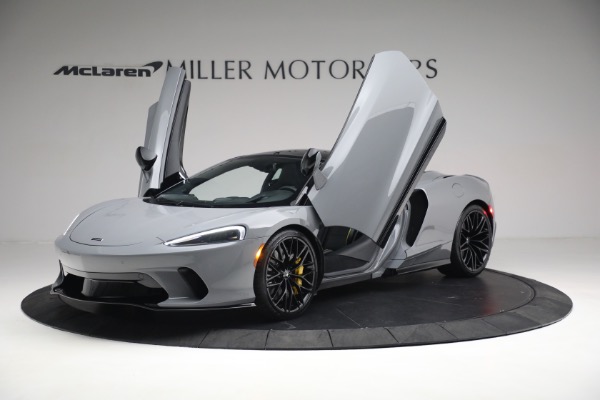 New 2023 McLaren GT Luxe for sale Sold at Alfa Romeo of Greenwich in Greenwich CT 06830 14