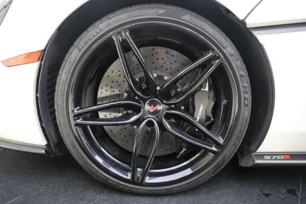 Used 2017 McLaren 570S for sale $138,900 at Alfa Romeo of Greenwich in Greenwich CT 06830 19