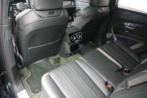 Used 2022 Bentley Bentayga Speed for sale $239,900 at Alfa Romeo of Greenwich in Greenwich CT 06830 23