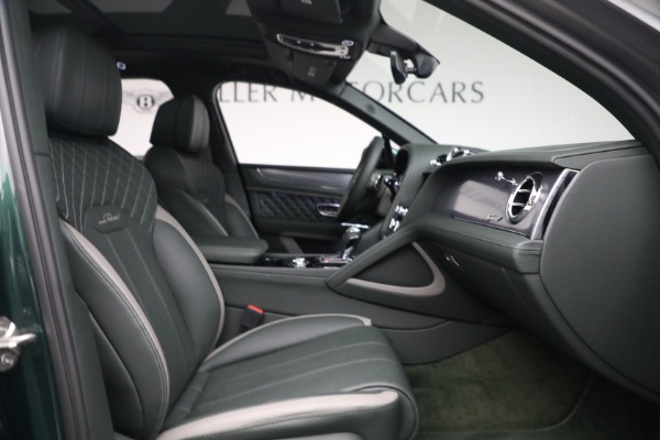 Used 2022 Bentley Bentayga Speed for sale $239,900 at Alfa Romeo of Greenwich in Greenwich CT 06830 28