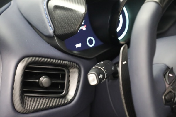 Used 2023 Aston Martin Vantage V12 for sale $412,436 at Alfa Romeo of Greenwich in Greenwich CT 06830 19