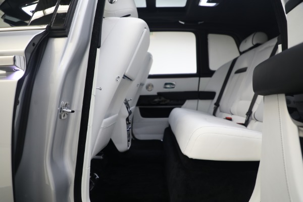 Used 2020 Rolls-Royce Cullinan for sale $305,900 at Alfa Romeo of Greenwich in Greenwich CT 06830 23
