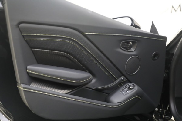 New 2023 Aston Martin Vantage V8 for sale $180,286 at Alfa Romeo of Greenwich in Greenwich CT 06830 16