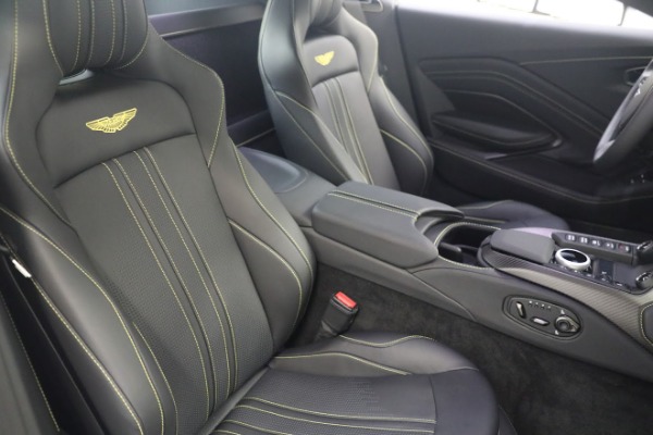 New 2023 Aston Martin Vantage V8 for sale $180,286 at Alfa Romeo of Greenwich in Greenwich CT 06830 19