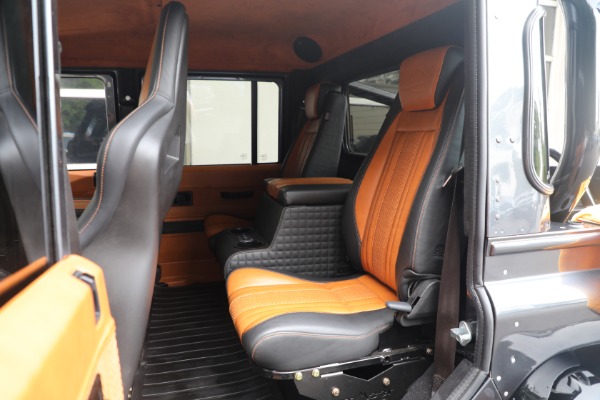 Used 1983 Land Rover Defender 110 Double Cab 6x6 Edition for sale $399,900 at Alfa Romeo of Greenwich in Greenwich CT 06830 11