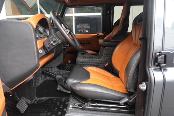 Used 1983 Land Rover Defender 110 Double Cab 6x6 Edition for sale $399,900 at Alfa Romeo of Greenwich in Greenwich CT 06830 8