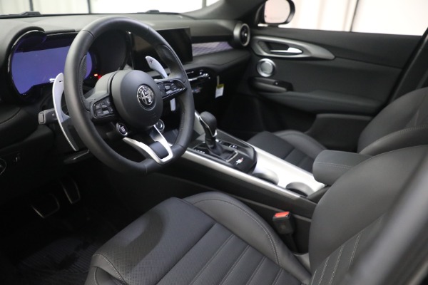 New 2024 Alfa Romeo Tonale Veloce for sale Sold at Alfa Romeo of Greenwich in Greenwich CT 06830 11