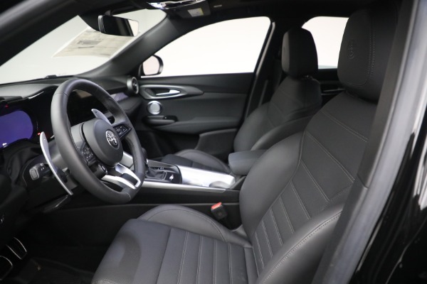 New 2024 Alfa Romeo Tonale Veloce for sale Sold at Alfa Romeo of Greenwich in Greenwich CT 06830 12