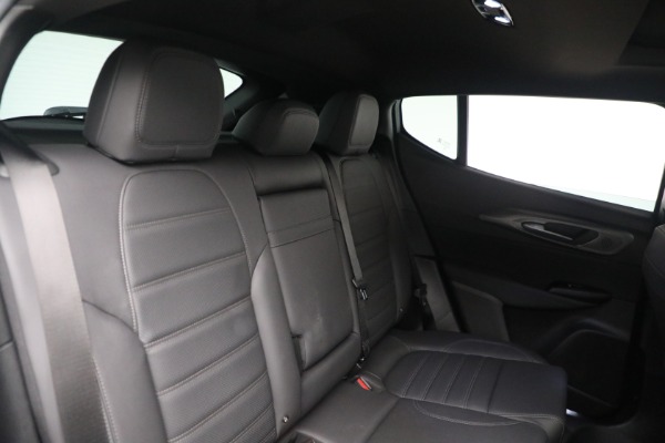 New 2024 Alfa Romeo Tonale Veloce for sale Sold at Alfa Romeo of Greenwich in Greenwich CT 06830 22