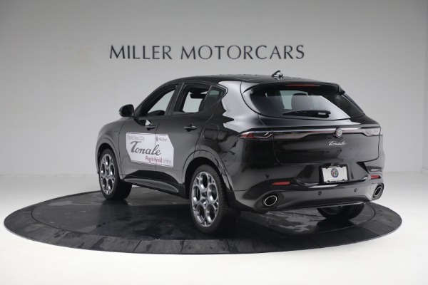 New 2024 Alfa Romeo Tonale Veloce for sale Sold at Alfa Romeo of Greenwich in Greenwich CT 06830 4