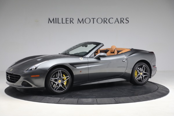 Used 2017 Ferrari California T for sale $151,900 at Alfa Romeo of Greenwich in Greenwich CT 06830 2