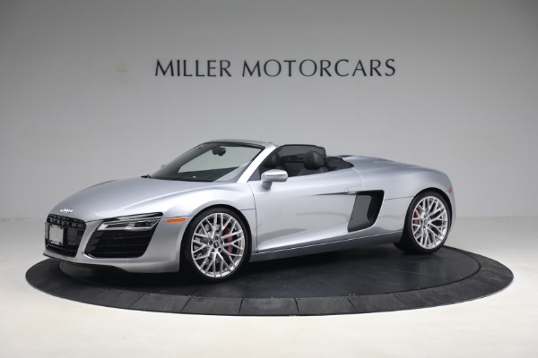 Used 2015 Audi R8 4.2 quattro Spyder for sale $149,900 at Alfa Romeo of Greenwich in Greenwich CT 06830 2