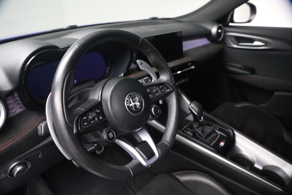 Used 2024 Alfa Romeo Tonale Veloce for sale $26,900 at Alfa Romeo of Greenwich in Greenwich CT 06830 13