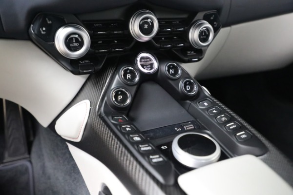 New 2023 Aston Martin Vantage V8 for sale $195,586 at Alfa Romeo of Greenwich in Greenwich CT 06830 17