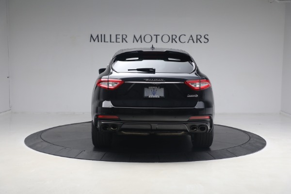 Used 2019 Maserati Levante Trofeo for sale $81,900 at Alfa Romeo of Greenwich in Greenwich CT 06830 10