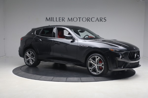 Used 2019 Maserati Levante Trofeo for sale $81,900 at Alfa Romeo of Greenwich in Greenwich CT 06830 17