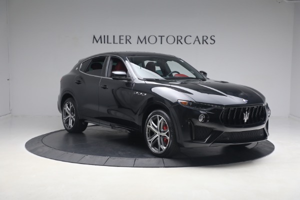 Used 2019 Maserati Levante Trofeo for sale $81,900 at Alfa Romeo of Greenwich in Greenwich CT 06830 18