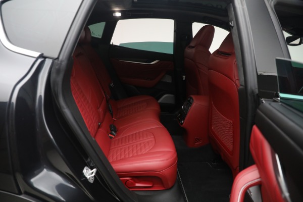 Used 2019 Maserati Levante Trofeo for sale $81,900 at Alfa Romeo of Greenwich in Greenwich CT 06830 28