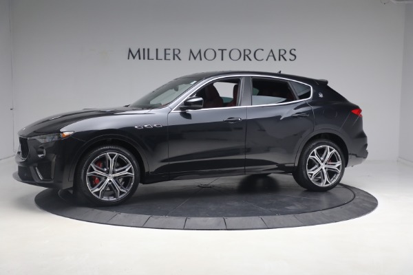Used 2019 Maserati Levante Trofeo for sale $81,900 at Alfa Romeo of Greenwich in Greenwich CT 06830 4