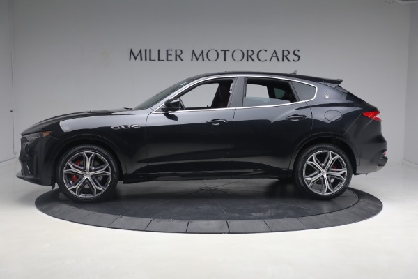 Used 2019 Maserati Levante Trofeo for sale $81,900 at Alfa Romeo of Greenwich in Greenwich CT 06830 5